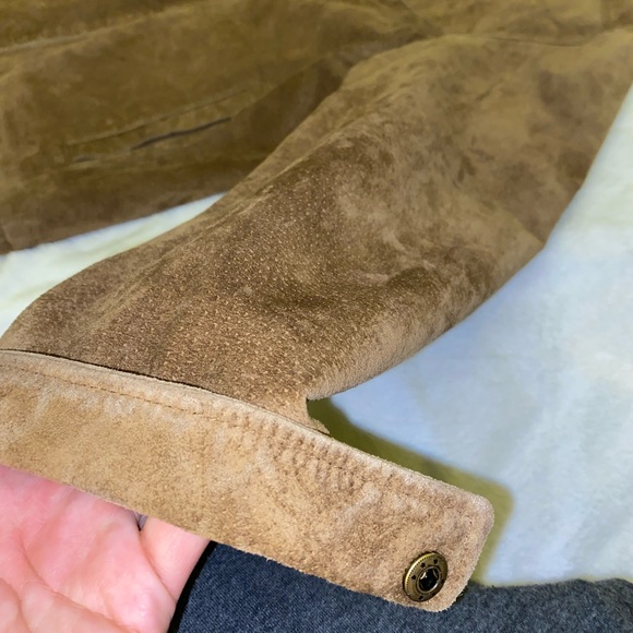 Mint condition Claiborne suede sweater *Rare* - Picture 2 of 7